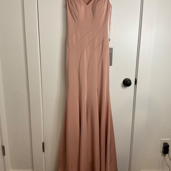 Blush Pink Off Shoulder Evening Gown XS New - Picture 2 of 13
